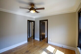 2439 W Logan Blvd in Chicago, IL - Building Photo - Building Photo