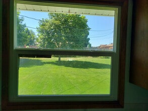 12202 E 10th Ave, Unit 12204 E 10th in Spokane Valley, WA - Building Photo - Building Photo