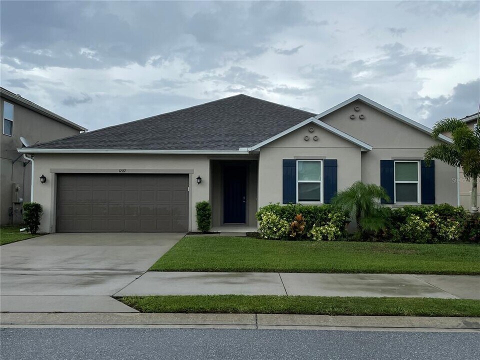 12137 Sumter Dr in Orlando, FL - Building Photo