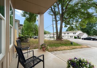 2417 Pruitt St in Charlotte, NC - Building Photo - Building Photo