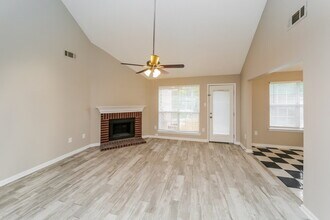 12923 Fox Ridge Ln in Olive Branch, MS - Building Photo - Building Photo
