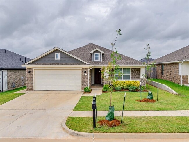 417 Pergola St in Yukon, OK - Building Photo - Building Photo