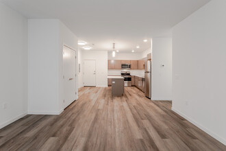 Straight River Apartments, LLC in Faribault, MN - Foto de edificio - Interior Photo