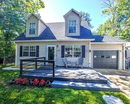 5900 Wichita Dr in Knoxville, TN - Building Photo