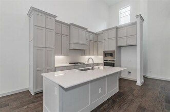 123 Claire Dr in Roanoke, TX - Building Photo - Building Photo