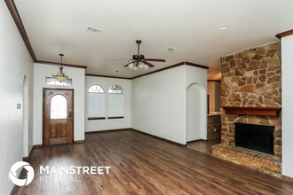 120 Rockhaven Dr in Alvarado, TX - Building Photo - Building Photo