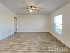 9496 Revere Ave in Leesburg, FL - Building Photo - Building Photo