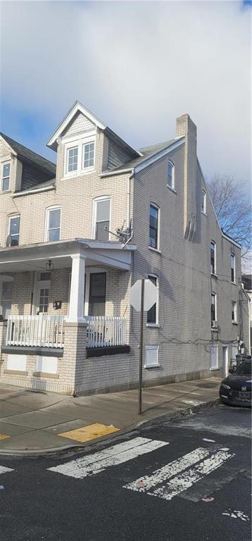 823 Washington St, Unit 2 in Allentown, PA - Building Photo - Building Photo