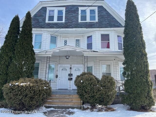 property at 44 Oregon St