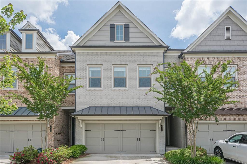10156 Windalier Wy in Roswell, GA - Building Photo