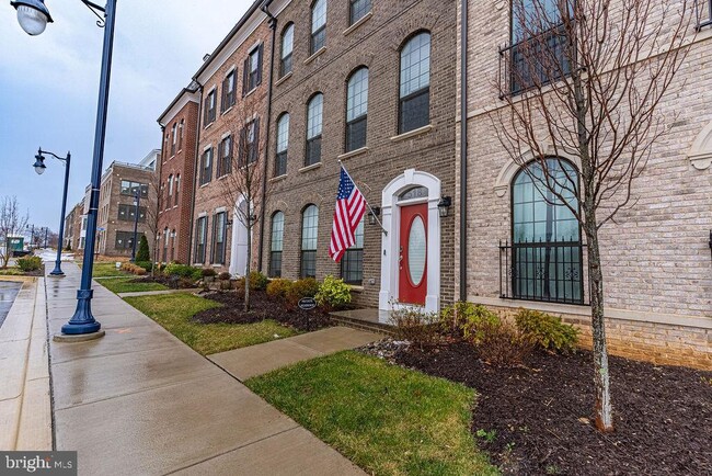 518 Triggerfish Dr in Forest Heights, MD - Building Photo - Building Photo