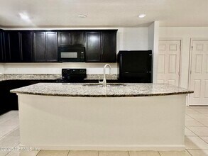 8709 Lake George Cir E in Macclenny, FL - Building Photo - Building Photo