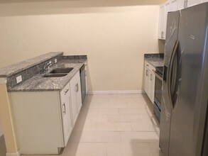 510 SE 4th Terrace in Cape Coral, FL - Building Photo - Building Photo