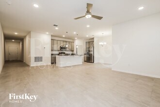 515 Crown Rose Dr in Bartow, FL - Foto de edificio - Building Photo