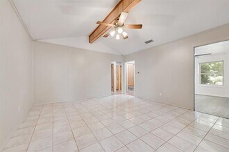 6536 Wakefield Rd in Fort Worth, TX - Building Photo - Building Photo