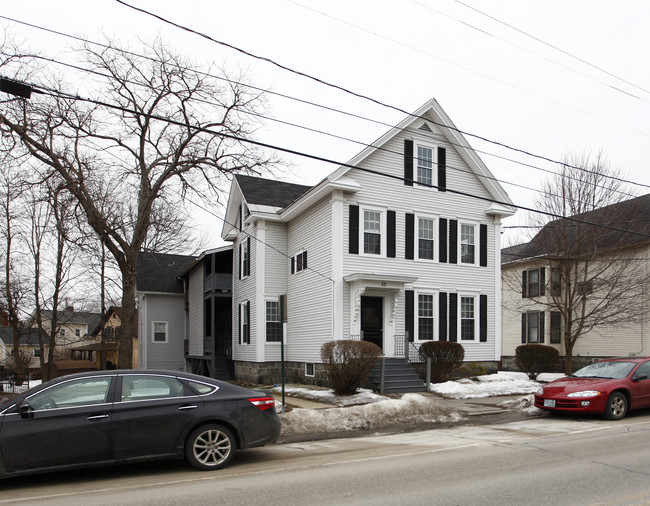 53 South St in Concord, NH - Foto de edificio - Building Photo