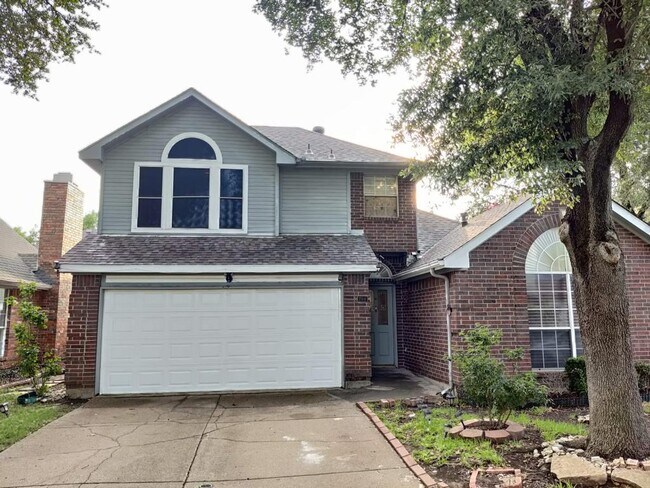 property at 700 Fallen Leaf Ct