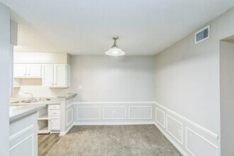 Hampton House in Jackson, MS - Foto de edificio - Building Photo