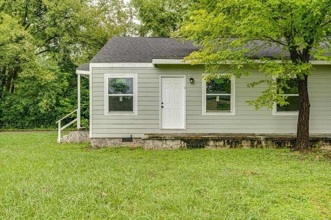property at 4700 Montview Dr
