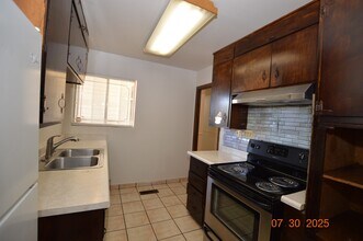2800 Alcoa Ave in Las Vegas, NV - Building Photo - Building Photo