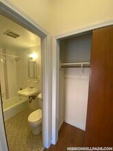 74 S Huntington Ave in Boston, MA - Building Photo - Building Photo