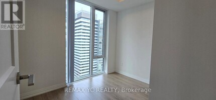 8 Widmer St in Toronto, ON - Building Photo - Building Photo