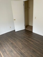 104 N 27th St in Belleville, IL - Foto de edificio - Building Photo