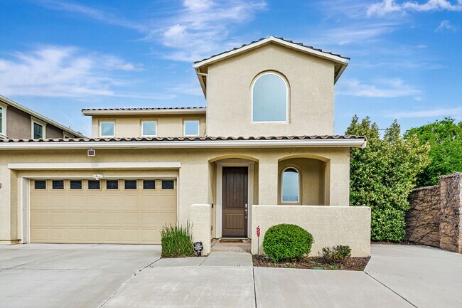 9773 Philta Way in Elk Grove, CA - Foto de edificio - Building Photo