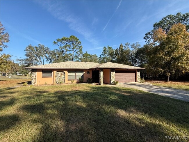 6191 E Tenison St in Inverness, FL - Building Photo - Building Photo