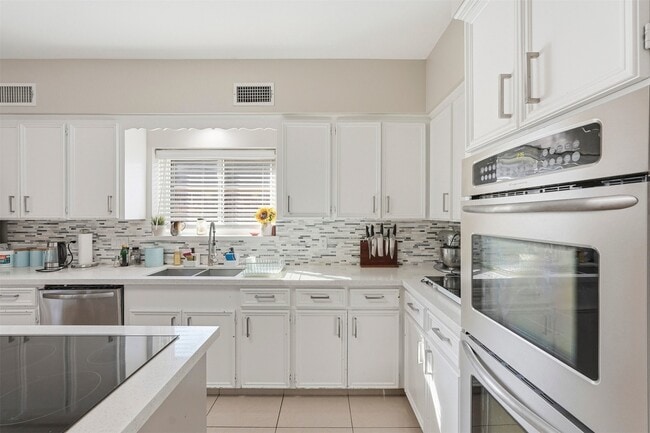 property at 7927 Wolfield Ln