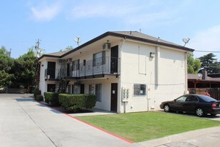 Porter Ave Apartments in Stockton, CA - Building Photo