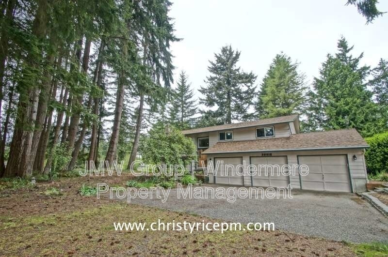20918 NE 78th St in Redmond, WA - Building Photo