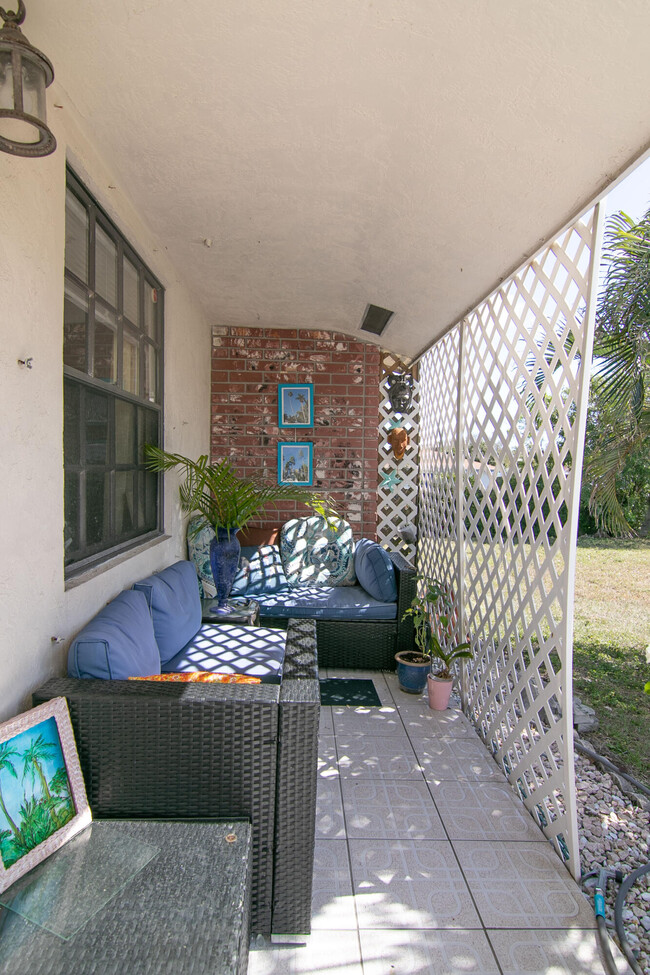 property at 2206 NE 4th St