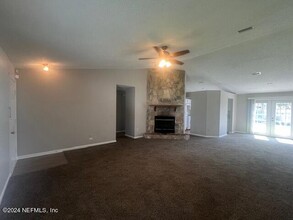 6539 Diamond Leaf Ct S in Jacksonville, FL - Building Photo - Building Photo