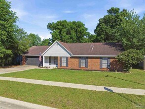 4607 La Borde Ln in Pensacola, FL - Building Photo - Building Photo