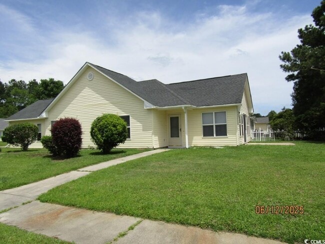 property at 144 Retreat Pl