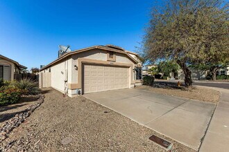 8834 W Morningside Dr in Peoria, AZ - Building Photo - Building Photo