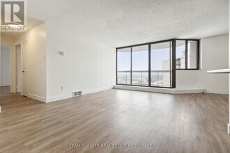 340 Colborne St in London, ON - Building Photo - Building Photo