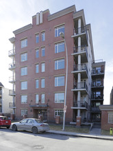 333 22nd Ave SW in Calgary, AB - Building Photo - Building Photo