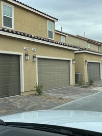 2446 Bagnara Pl in Henderson, NV - Foto de edificio - Building Photo