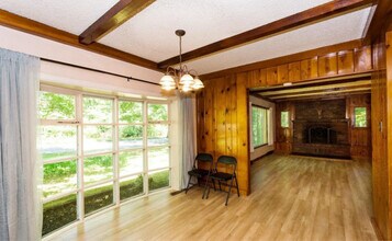 319 Rosemont Ave in Newfield, NJ - Building Photo - Building Photo