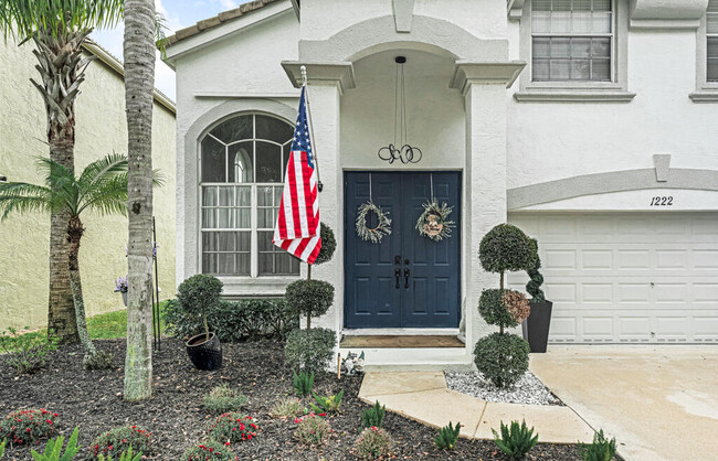 1222 Oakwater Dr in Royal Palm Beach, FL - Building Photo - Building Photo