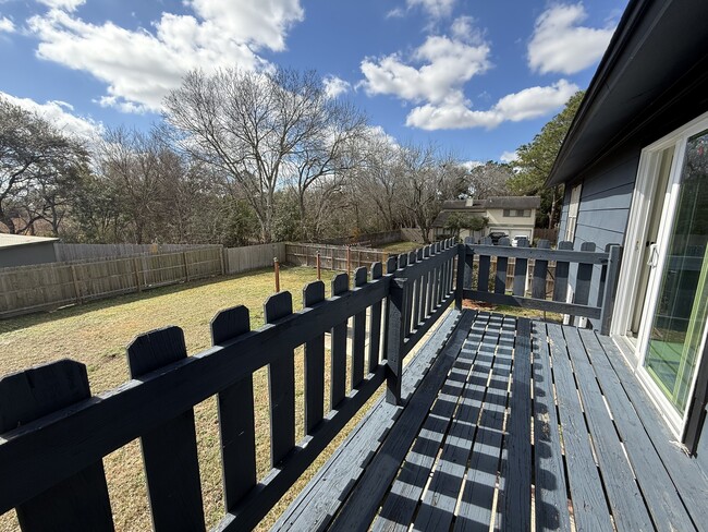 property at 402 Tresvant Dr