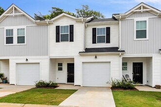106 Telford Dr in Greenville, SC - Building Photo - Building Photo