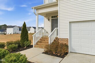 48 Weathervane Dr. in Zebulon, NC - Building Photo - Building Photo
