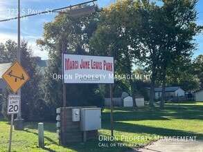 323 S Paul St in Ellettsville, IN - Building Photo - Building Photo