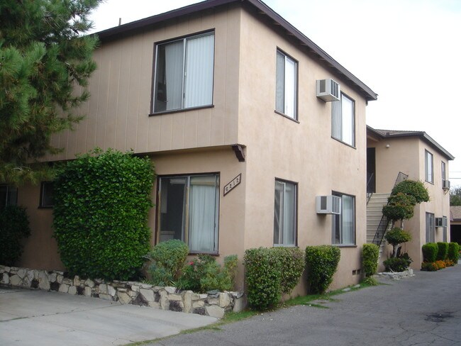 6212 Beck Ave in North Hollywood, CA - Foto de edificio - Building Photo