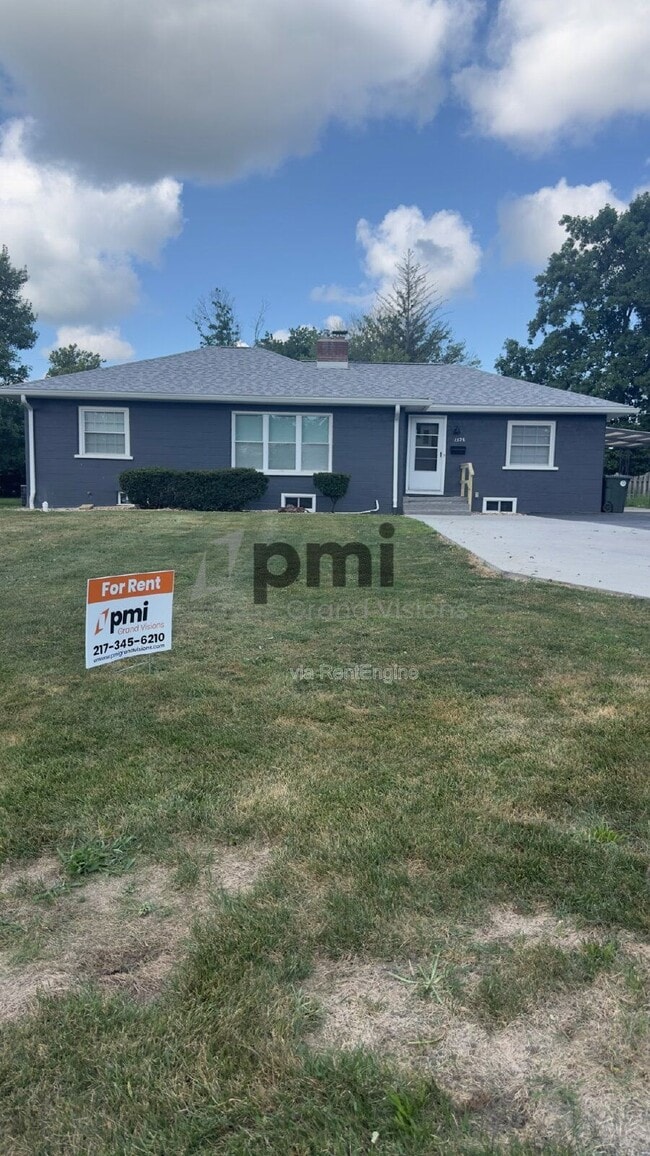 property at 1528 Division St