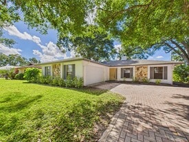 2265 44th Ave in Vero Beach, FL - Building Photo