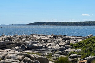 77 Linekin Rd in Boothbay Harbor, ME - Building Photo